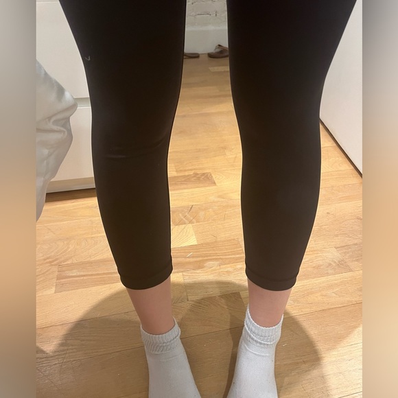 Lululemon cropped leggings - Picture 3 of 4